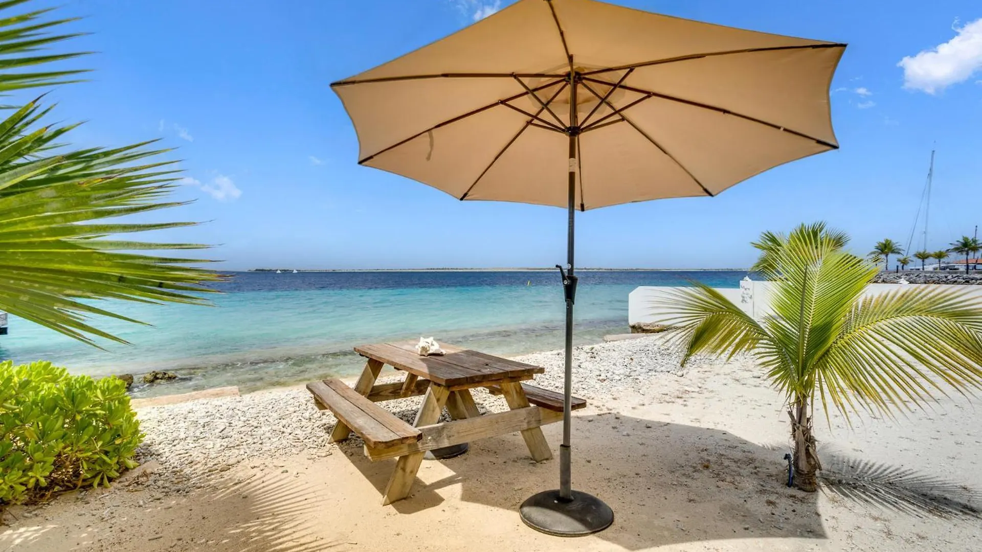 Oceanfront - Villa Port Of Call - Kralendijk
