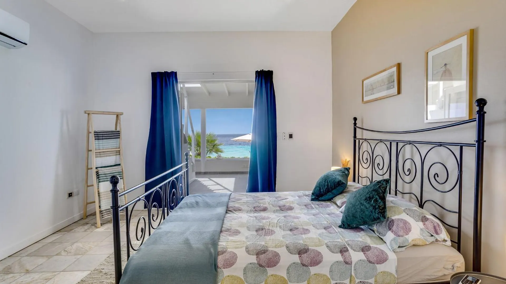Oceanfront - Villa Port Of Call - Kralendijk